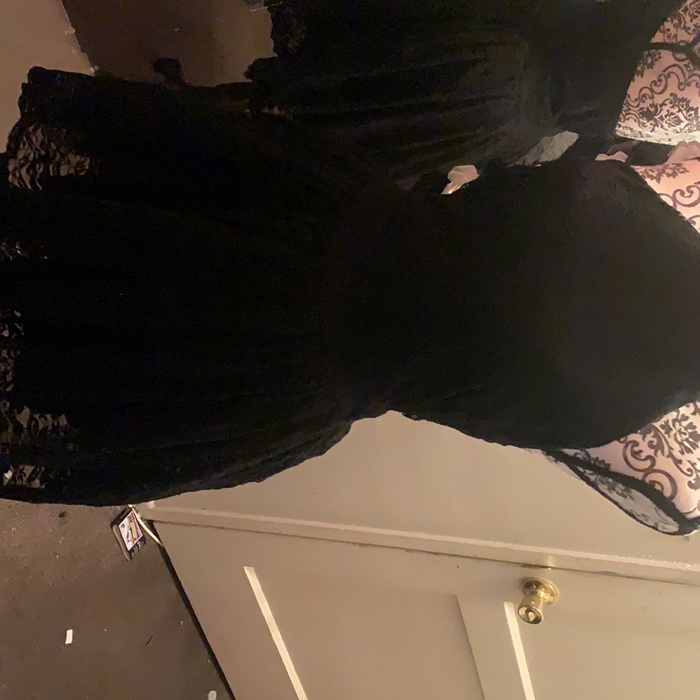 Black Prom dress